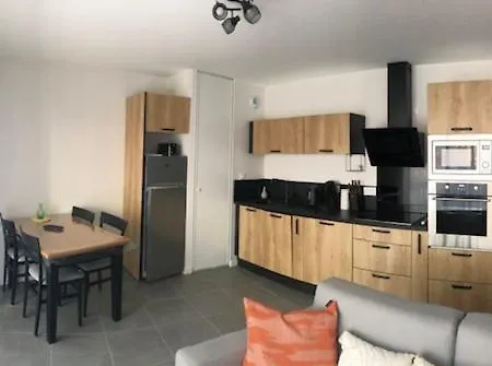 L'azalee D'eden Apartment *